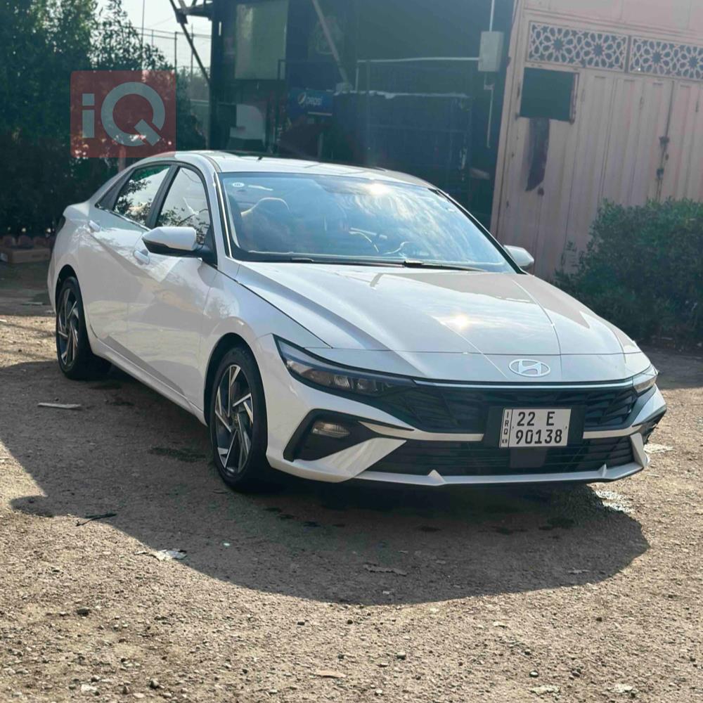 هیوندای ئەلەنترا